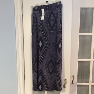 Geometric Patterned Maxi Skirt
